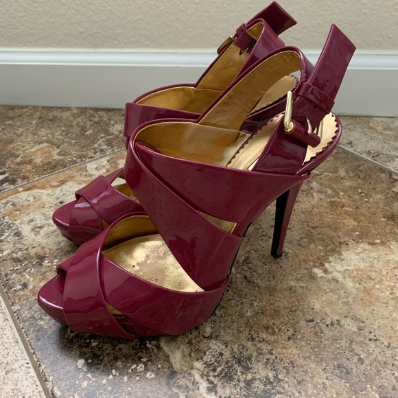 Report Signature Plum Strappy Heel Size 9 - Picture 5 of 11